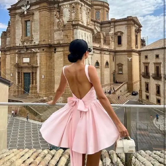 HOUSE OF CB Florianne dress - Picture 2 of 5